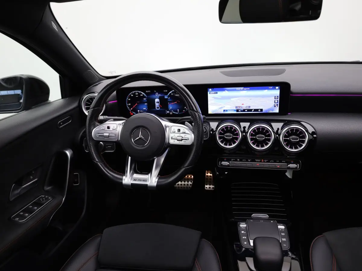 180 AMG Line | Panodak | Camera | Sfeer | Keyless | Prijs Rijklaar!!