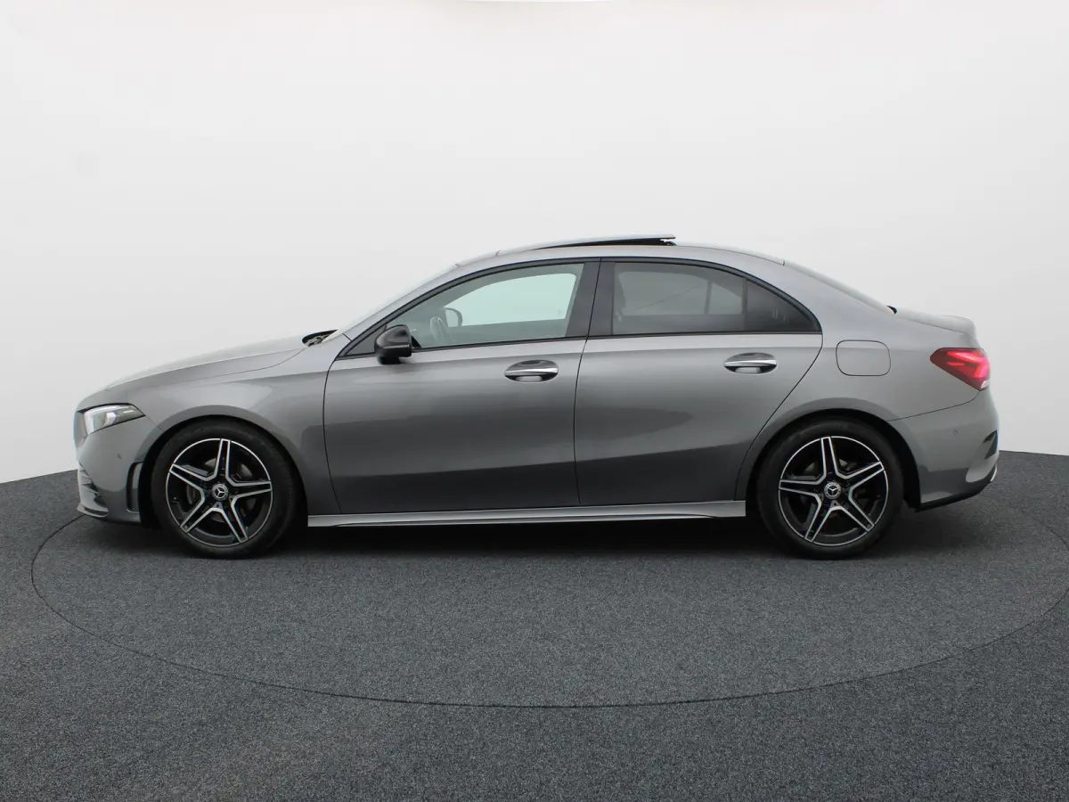 180 AMG Line | Panodak | Camera | Sfeer | Keyless | Prijs Rijklaar!!