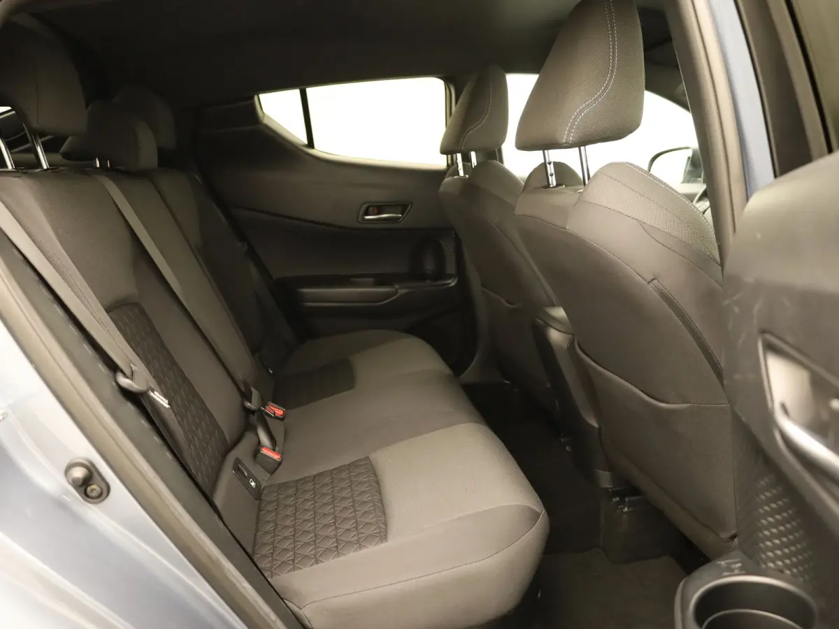 1.8 Hybrid Style | JBL | BSM | Keyless | Stoelverw. | PDC V&A | Prijs Rijklaar!!