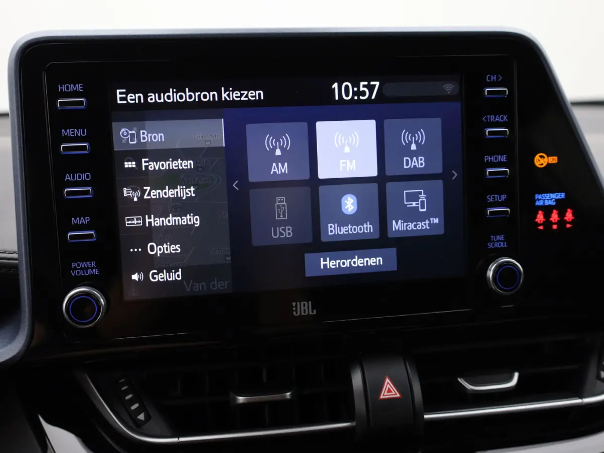 1.8 Hybrid Style | JBL | BSM | Keyless | Stoelverw. | PDC V&A | Prijs Rijklaar!!