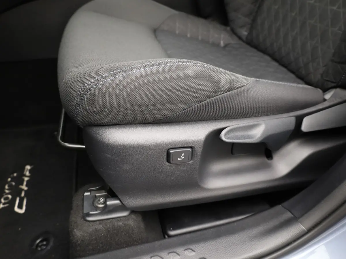1.8 Hybrid Style | JBL | BSM | Keyless | Stoelverw. | PDC V&A | Prijs Rijklaar!!