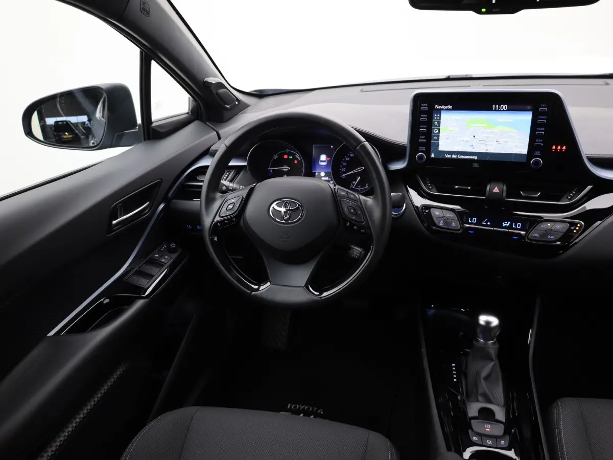 1.8 Hybrid Style | JBL | BSM | Keyless | Stoelverw. | PDC V&A | Prijs Rijklaar!!