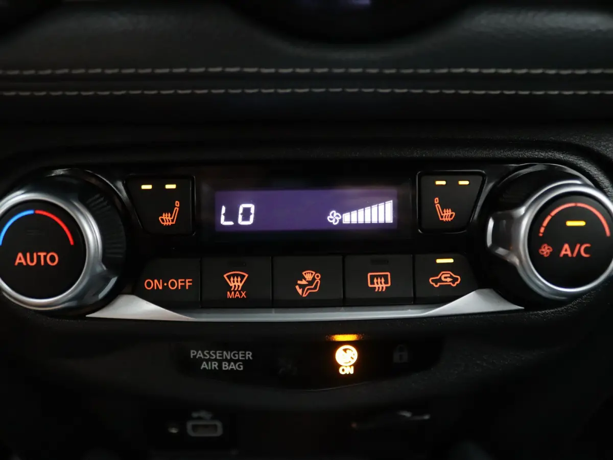 115pk DIG-T Tekna Apple Carplay/Android Auto | Climate