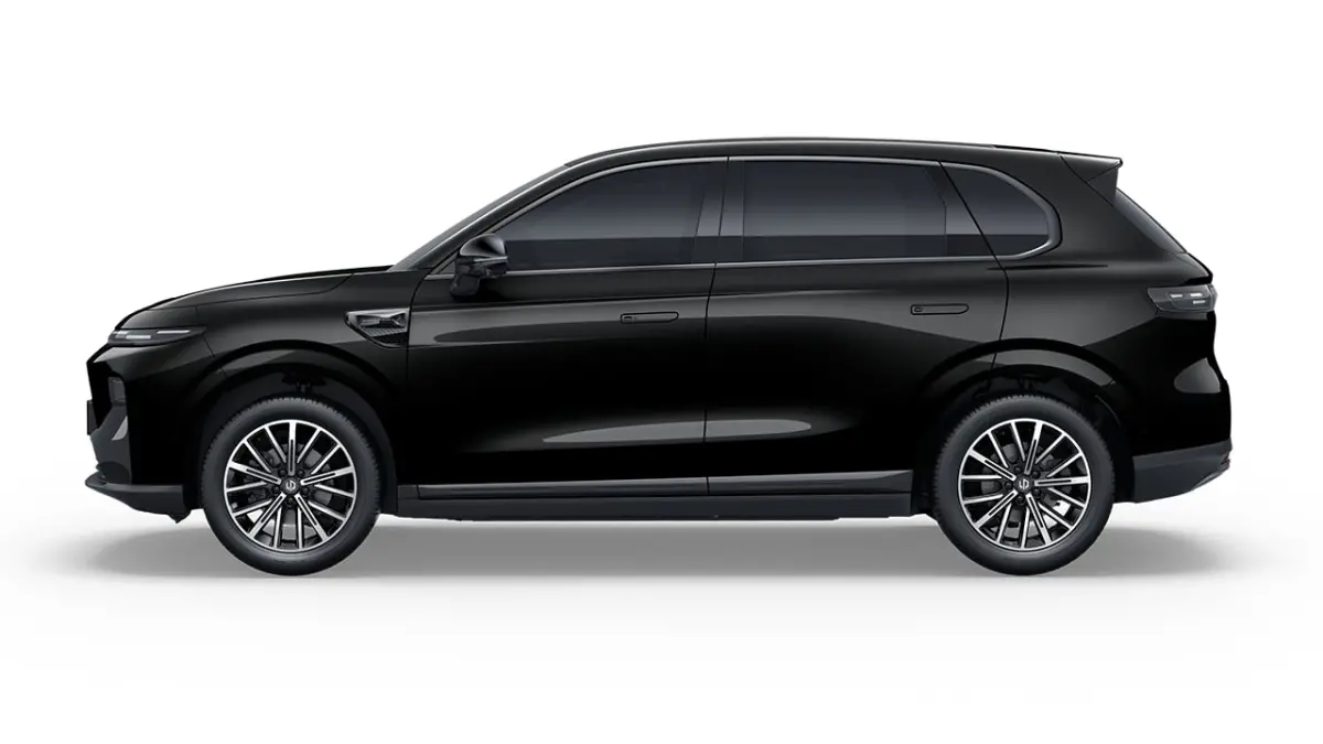 Design ProMax 67.1 kWh | €1500,- korting !! | Vanaf €499,- Private Lease per maand ! | Panoramadak | Carplay | Achteruitrijcamera | 18" Lichtmetalen Velgen | Adaptieve cruise control | P