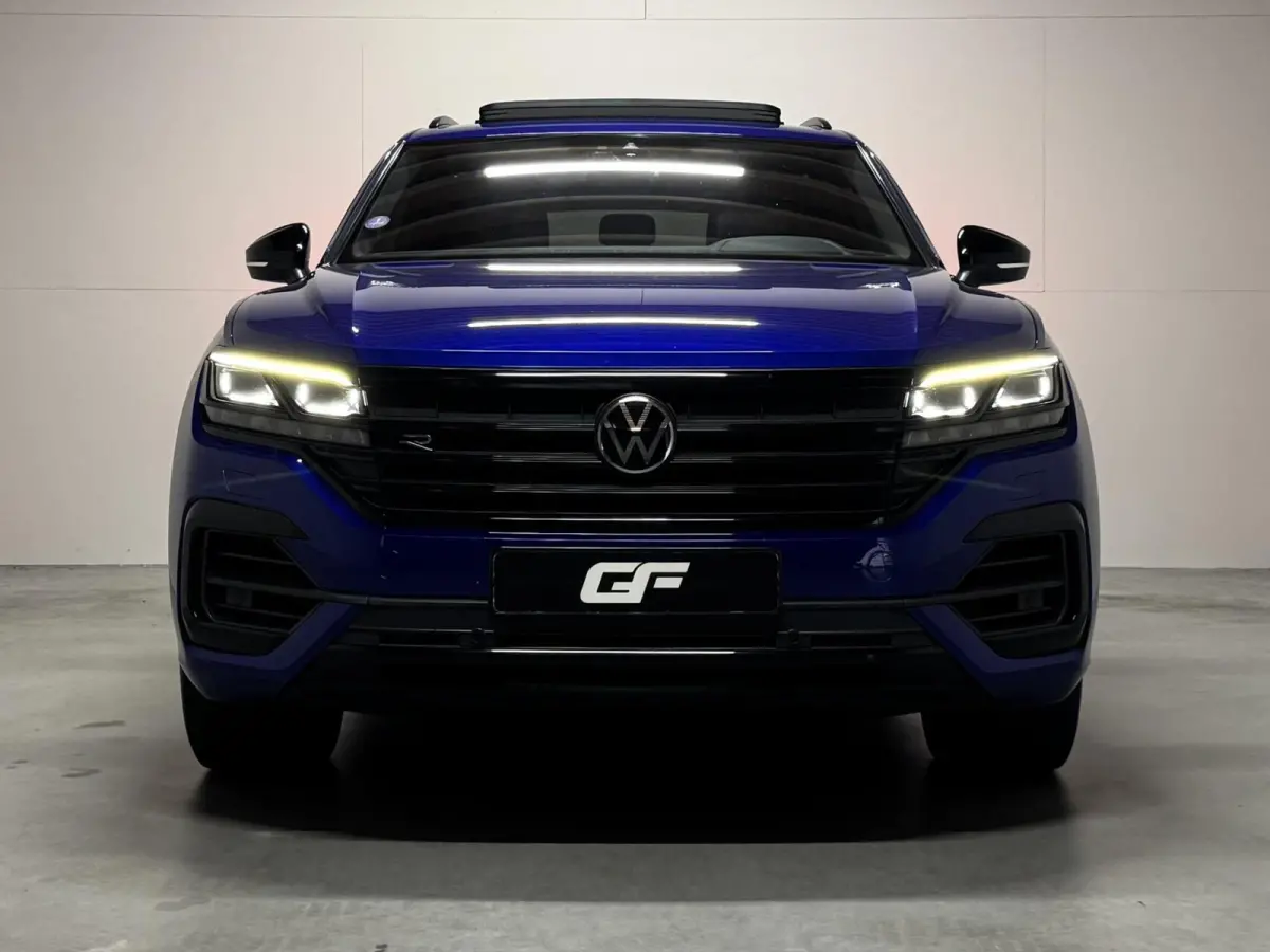 3.0 TSi eHybrid 4MOTION R-Line Pano Lapiz Blue