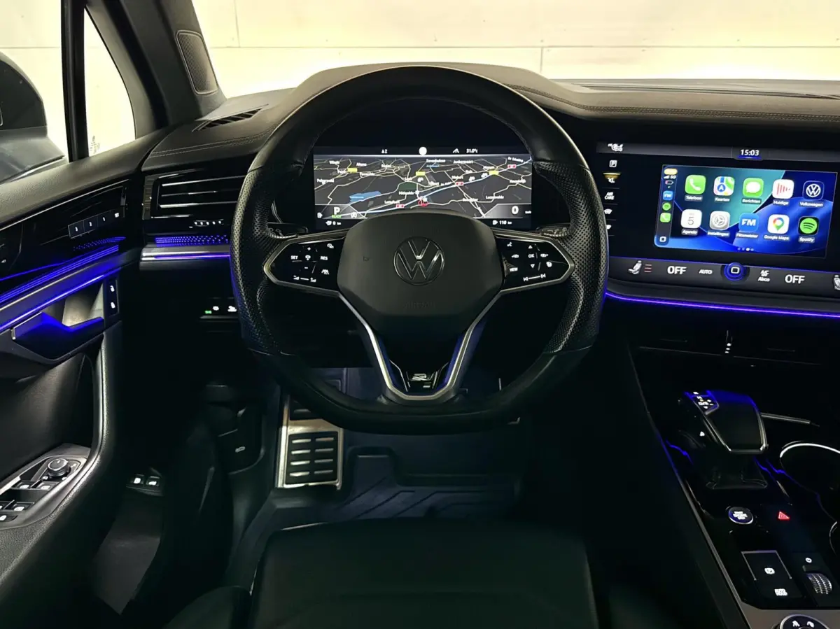 3.0 TSi eHybrid 4MOTION R-Line Pano Lapiz Blue