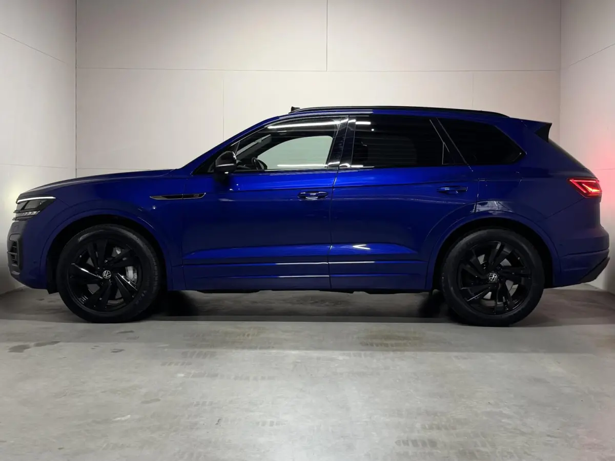 3.0 TSi eHybrid 4MOTION R-Line Pano Lapiz Blue