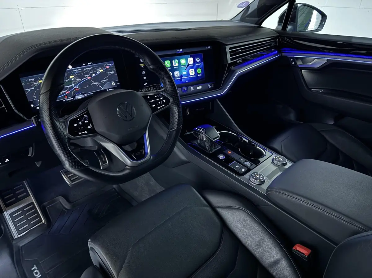 3.0 TSi eHybrid 4MOTION R-Line Pano Lapiz Blue