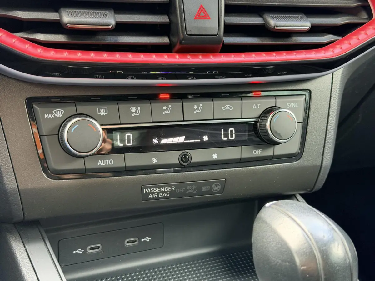 1.5 TSI FR Business Intense Plus | Sport | Automaat | Clima | Led | 4Cil. | Keurig Onderhouden