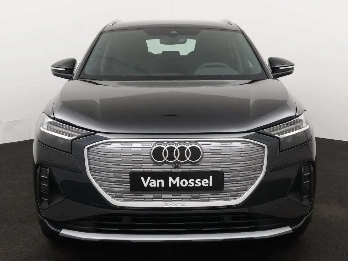 40 Advanced edition 77 kWh 204 PK | Automaat | Navigatie | Stoelverwarming | Apple Carplay | Android Auto | Parkeersensoren achter | Matrix-LED koplampen | Elektrische achterklep |