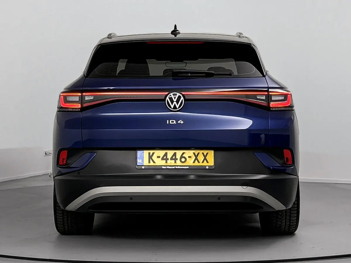 Life 77 kWh 204 PK Origneel Nederlands | 1e Eigenaar | Dealeronderhouden | SoH 93% | Warmtepomp | Navigatie | Stoelverwarming | Stuurwielverwarming | Parkeersensoren
