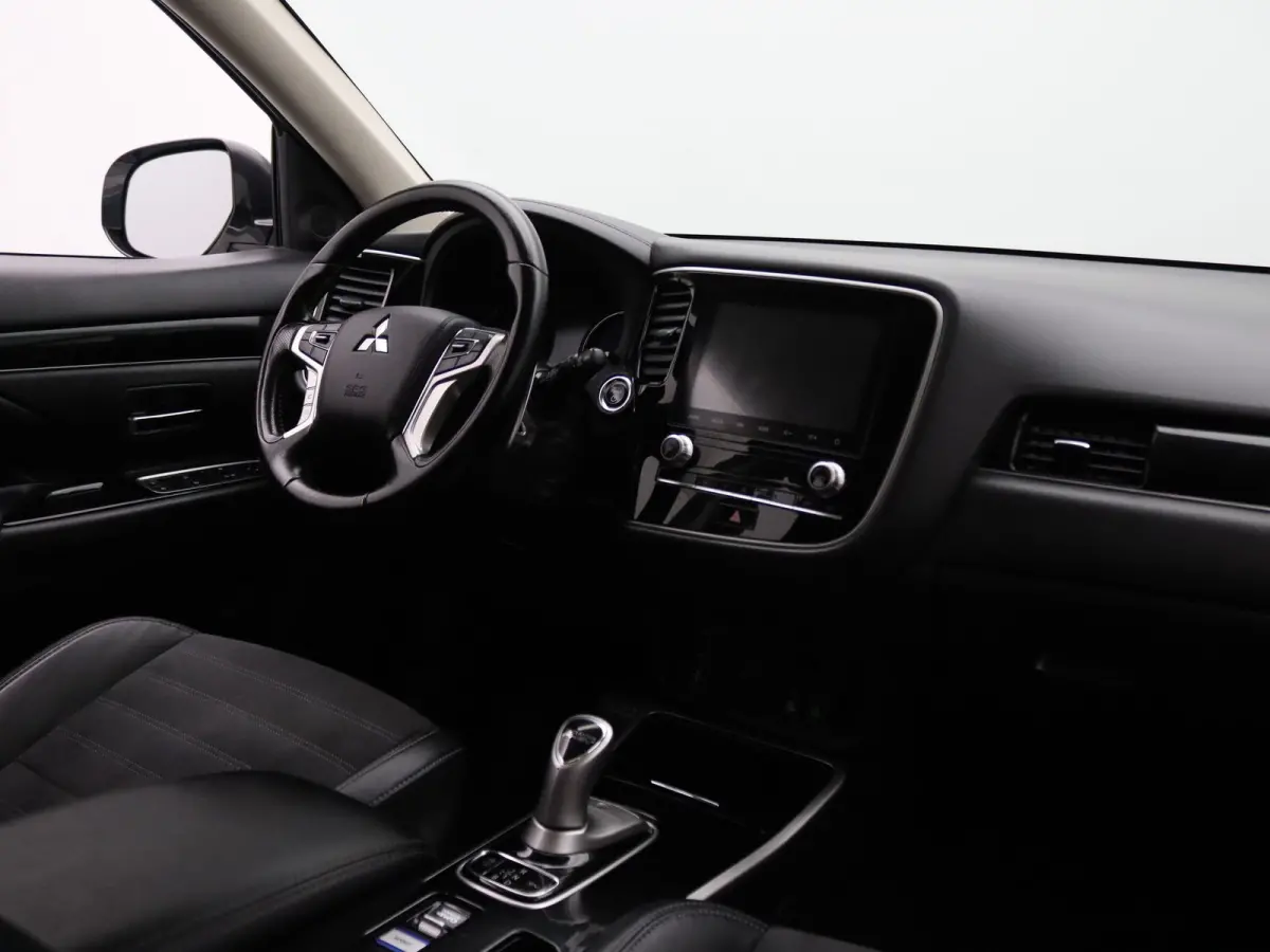 225pk PHEV Intense Apple Carplay/Android Auto | Climate
