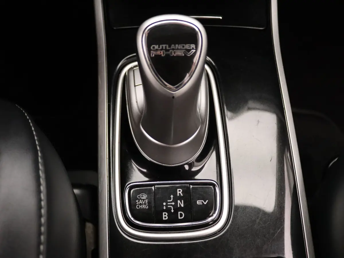 225pk PHEV Intense Apple Carplay/Android Auto | Climate