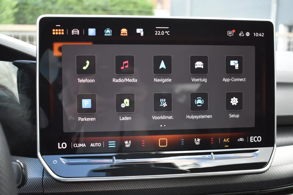 1.5 TSI 272PK eHybrid GTE PHEV | VERLENGDE GARANTIE | PANORAMA DAK | TREKHAAK | CAMERA | NAVIGATIE | APP. CONNECT | NAVIGATIE | ELEKT. STOEL | MASSAGE | CLIMATE CONTROL