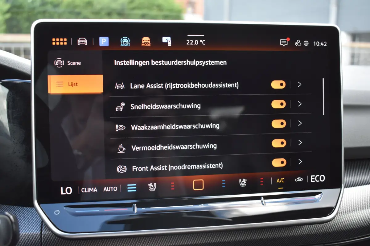 1.5 TSI 272PK eHybrid GTE PHEV | VERLENGDE GARANTIE | PANORAMA DAK | TREKHAAK | CAMERA | NAVIGATIE | APP. CONNECT | NAVIGATIE | ELEKT. STOEL | MASSAGE | CLIMATE CONTROL