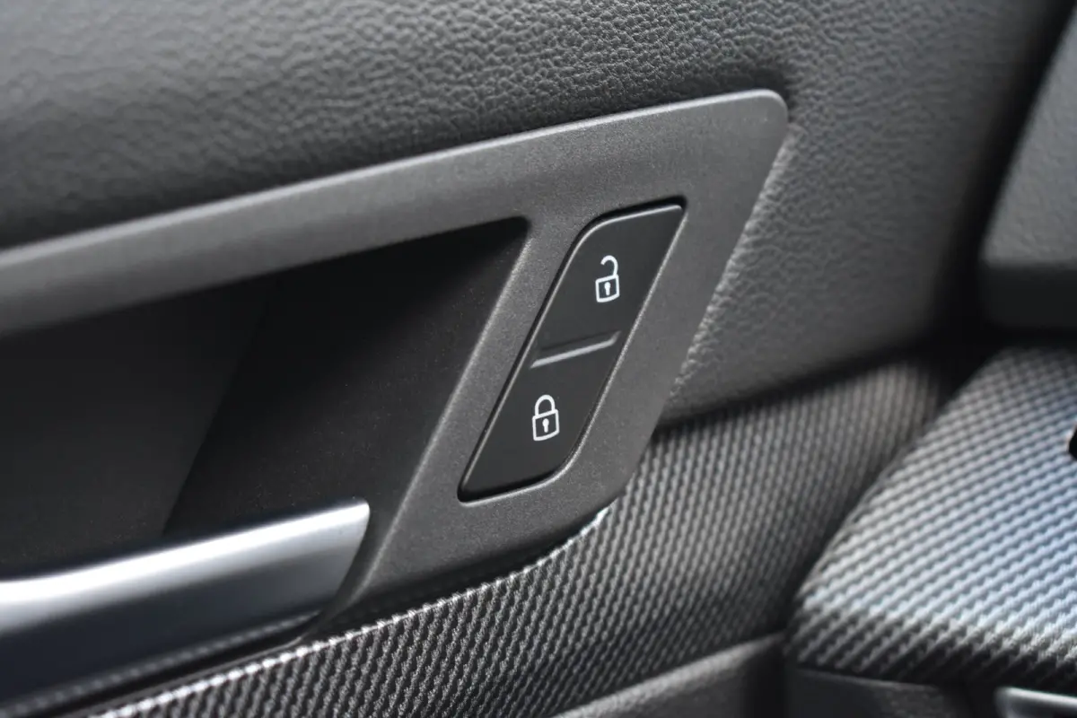 1.5 TSI 272PK eHybrid GTE PHEV | VERLENGDE GARANTIE | PANORAMA DAK | TREKHAAK | CAMERA | NAVIGATIE | APP. CONNECT | NAVIGATIE | ELEKT. STOEL | MASSAGE | CLIMATE CONTROL