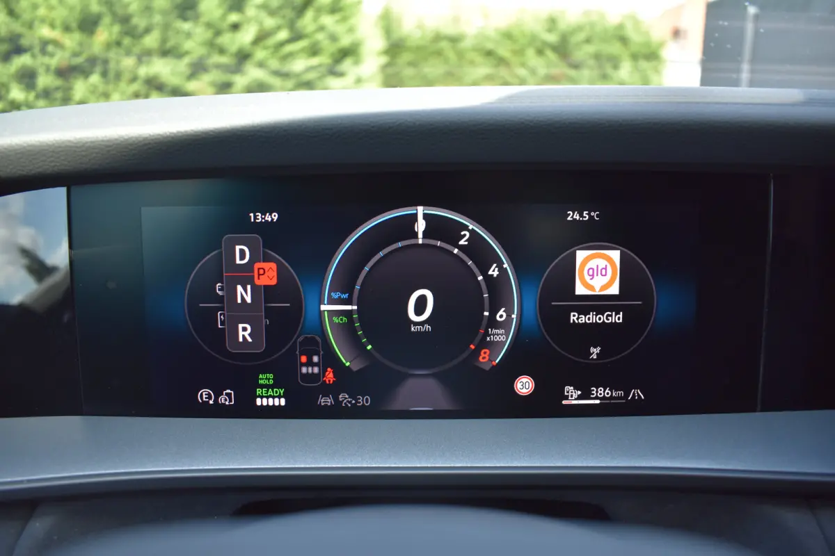 1.5 TSI eHybrid 272PK R-Line | 360 camera | Massage stoelen | Elektrisch wegklapbare trekhaak | Schuif-kanteldak | Head-up display | Harman Kardon | VERLENGDE GARANTIE