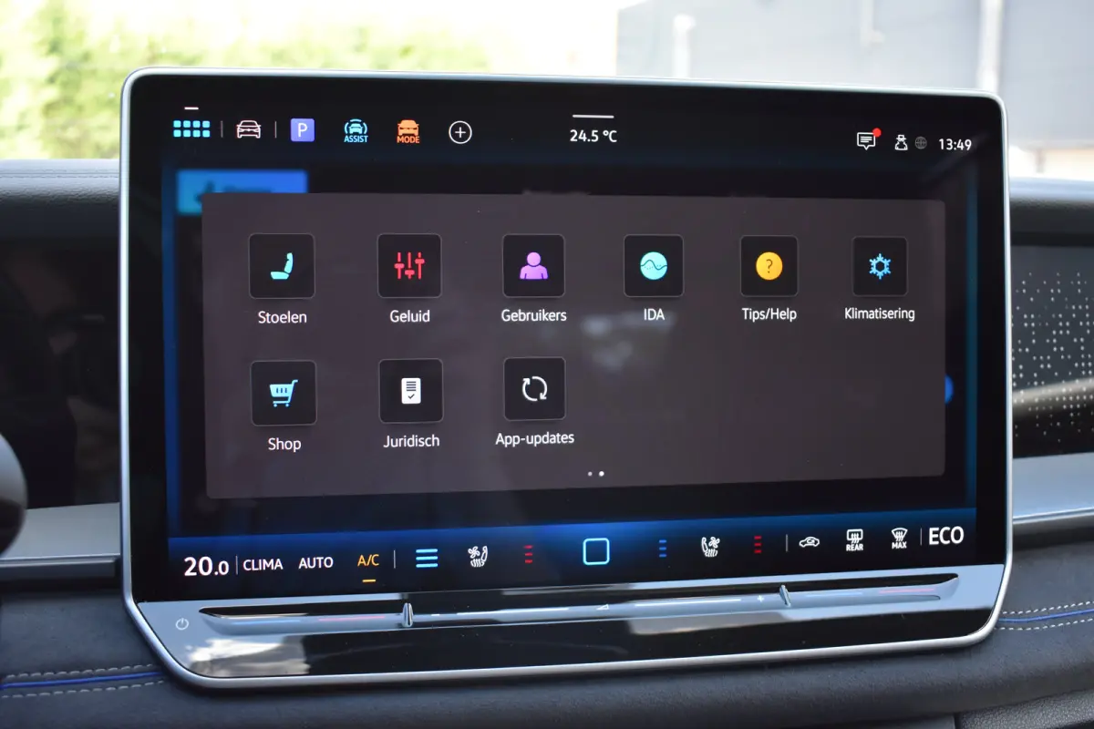 1.5 TSI eHybrid 272PK R-Line | 360 camera | Massage stoelen | Elektrisch wegklapbare trekhaak | Schuif-kanteldak | Head-up display | Harman Kardon | VERLENGDE GARANTIE