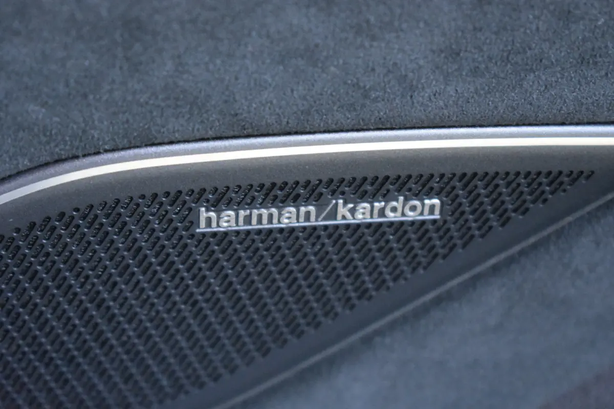 1.5 TSI eHybrid 272PK R-Line | 360 camera | Massage stoelen | Elektrisch wegklapbare trekhaak | Schuif-kanteldak | Head-up display | Harman Kardon | VERLENGDE GARANTIE