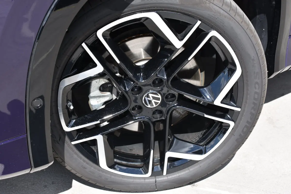 1.5 TSI eHybrid 272PK R-Line | 360 camera | Massage stoelen | Elektrisch wegklapbare trekhaak | Schuif-kanteldak | Head-up display | Harman Kardon | VERLENGDE GARANTIE