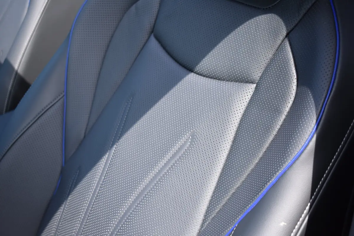 1.5 TSI eHybrid 272PK R-Line | 360 camera | Massage stoelen | Elektrisch wegklapbare trekhaak | Schuif-kanteldak | Head-up display | Harman Kardon | VERLENGDE GARANTIE