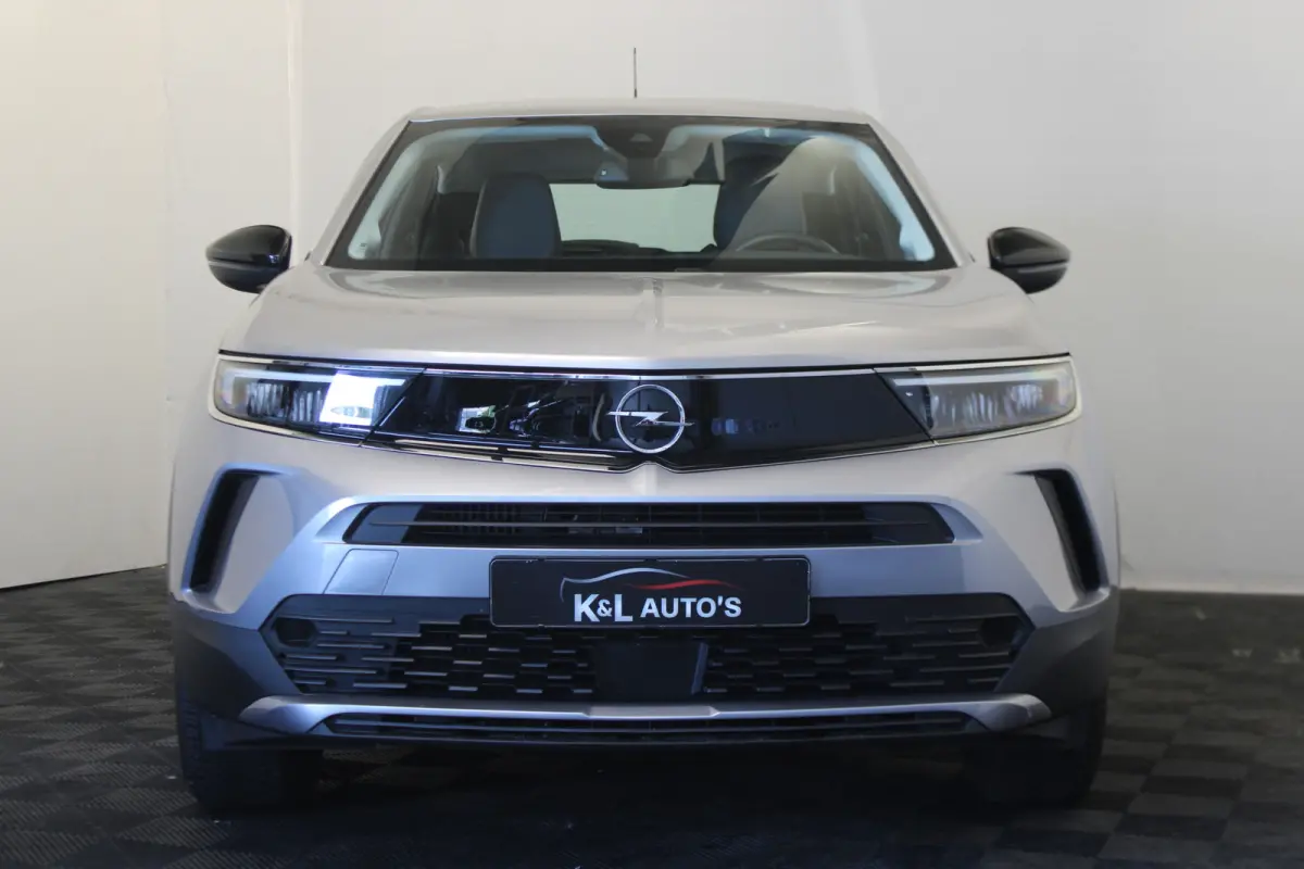 1.2 Business Elegance |Camera|Navi|