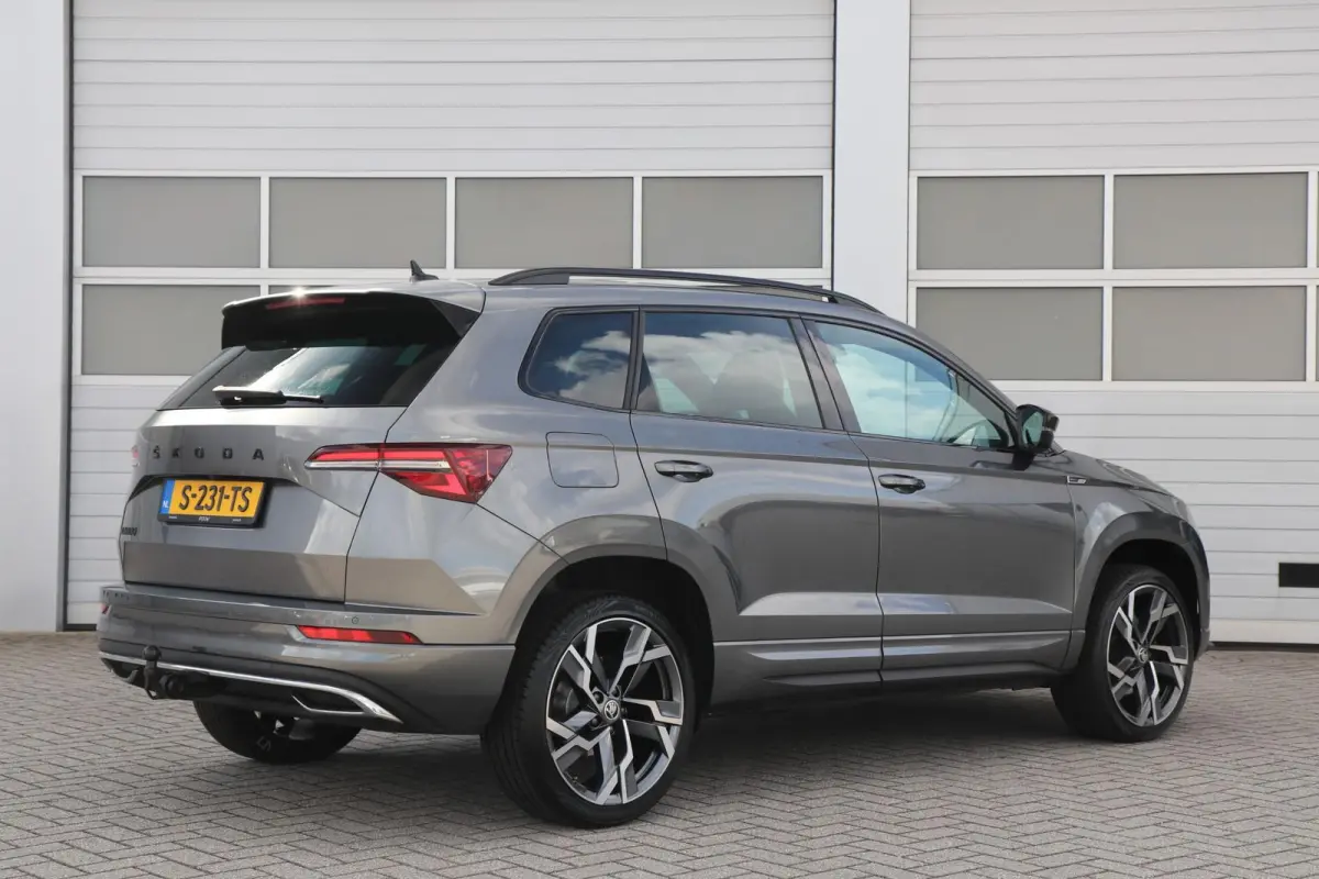 1.5 TSI 150pk DSG Sportline Business | Trekhaak | Navigatie | Stoelverwarming | Achteruitrijcamera