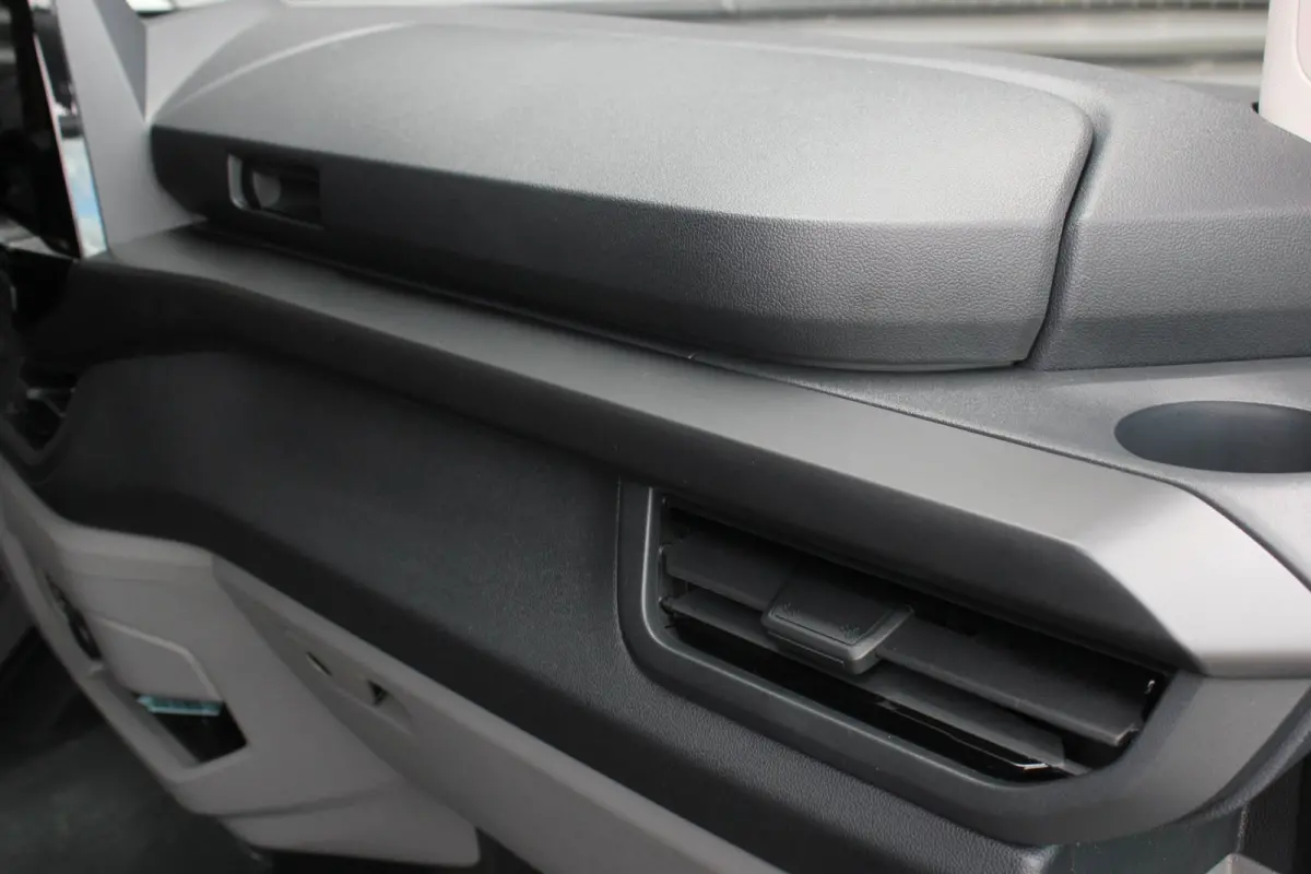 340 L2H1 SPORT 71 kWh 218PK /JB-EDITION /B&O GELUID /370KM RANGE /APPLE CARPLAY /DRIVERS- PACK/FULL OPTION