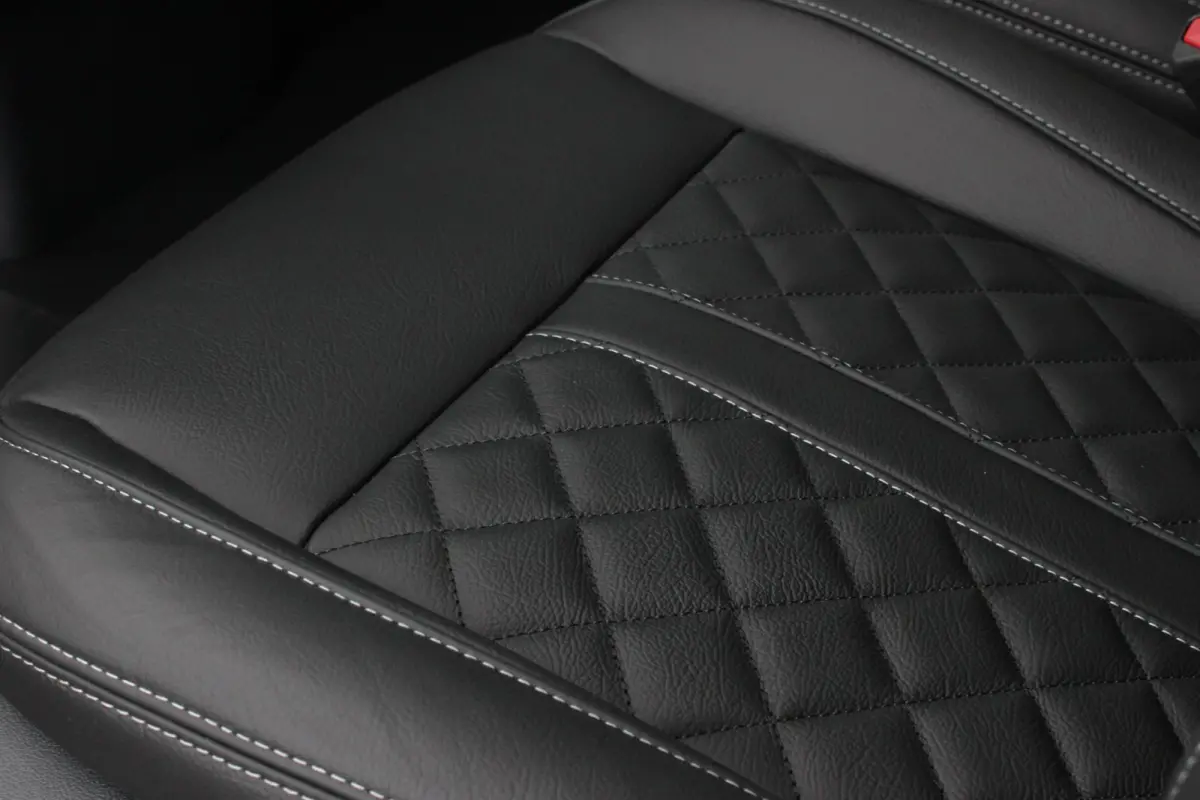 340 L2H1 SPORT 71 kWh 218PK /JB-EDITION /B&O GELUID /370KM RANGE /APPLE CARPLAY /DRIVERS- PACK/FULL OPTION