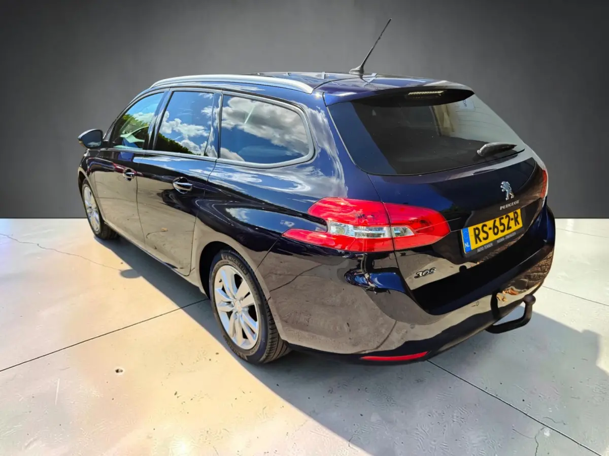 1.2 PureTech Blue Lease Premium Nieuwe Distributie!