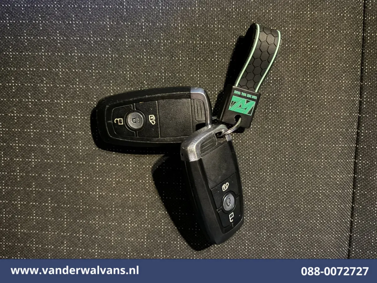 2.0 TDCI 136pk L1H1 Euro6 Airco | Camera | Apple Carplay | LED | Cruisecontrol Android Auto, Verwarmde voorruit, Stoelverwarming, Parkeersensoren, Bijrijdersbank, 2740kg trekvermogen