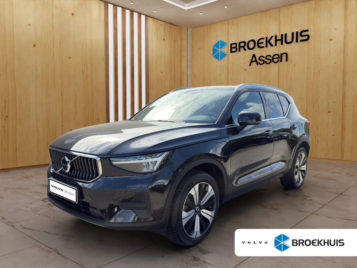 1.5 T4 Plug-in hybrid Core Bright | Camera | Apple / Android Carplay | Lane Assist | DAB |