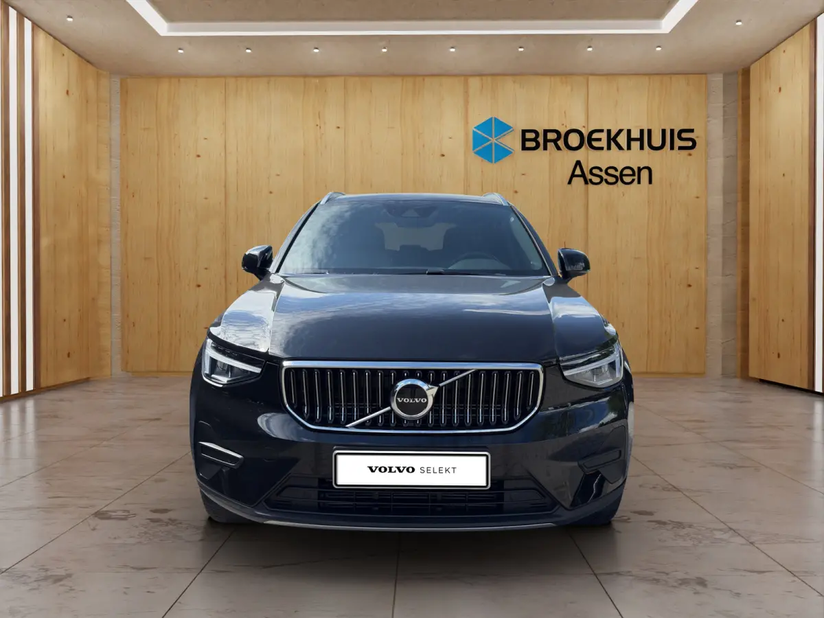 1.5 T4 Plug-in hybrid Core Bright | Camera | Apple / Android Carplay | Lane Assist | DAB |