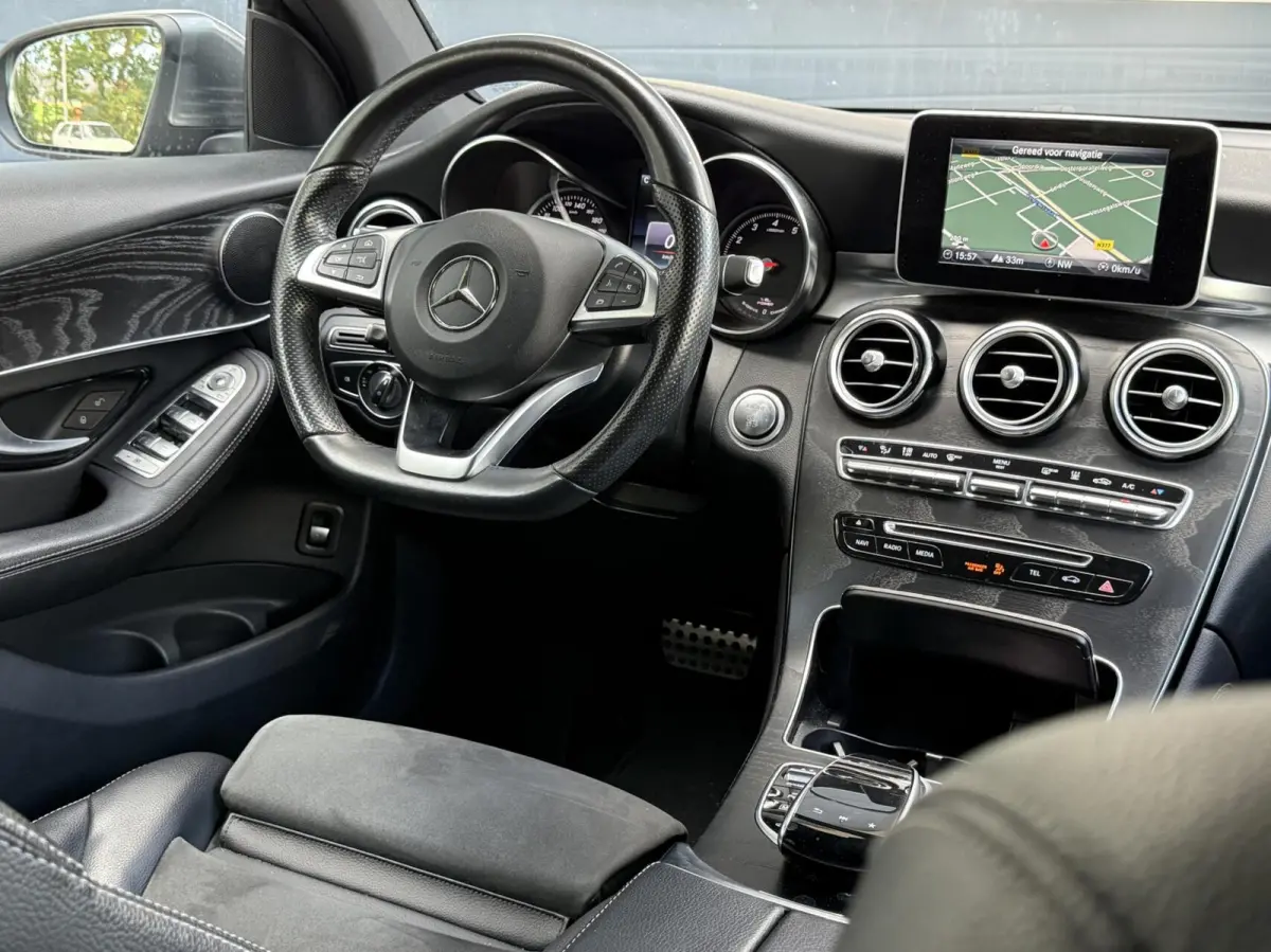 350e 4MATIC Premium Plus AMG-Line | Alcantara/Leder | Xenon | CarPlay | Camera | Navigatie | Cruise | Elektrische Kofferklep