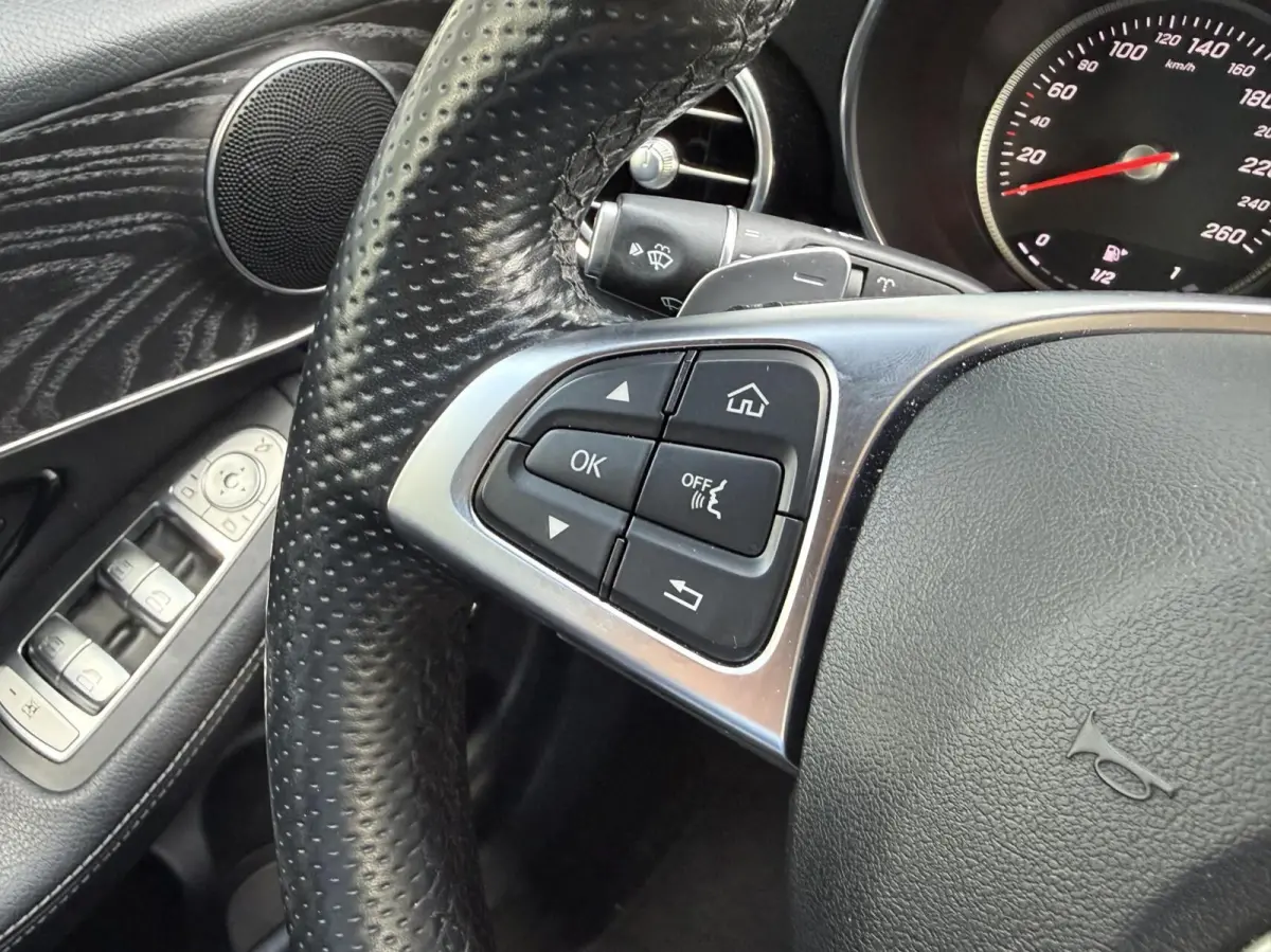 350e 4MATIC Premium Plus AMG-Line | Alcantara/Leder | Xenon | CarPlay | Camera | Navigatie | Cruise | Elektrische Kofferklep