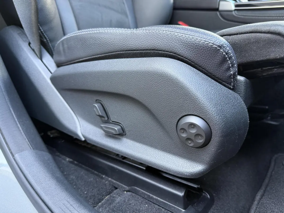 350e 4MATIC Premium Plus AMG-Line | Alcantara/Leder | Xenon | CarPlay | Camera | Navigatie | Cruise | Elektrische Kofferklep
