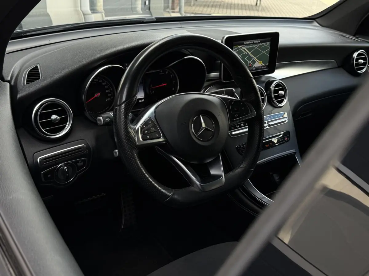 350e 4MATIC Premium Plus AMG-Line | Alcantara/Leder | Xenon | CarPlay | Camera | Navigatie | Cruise | Elektrische Kofferklep