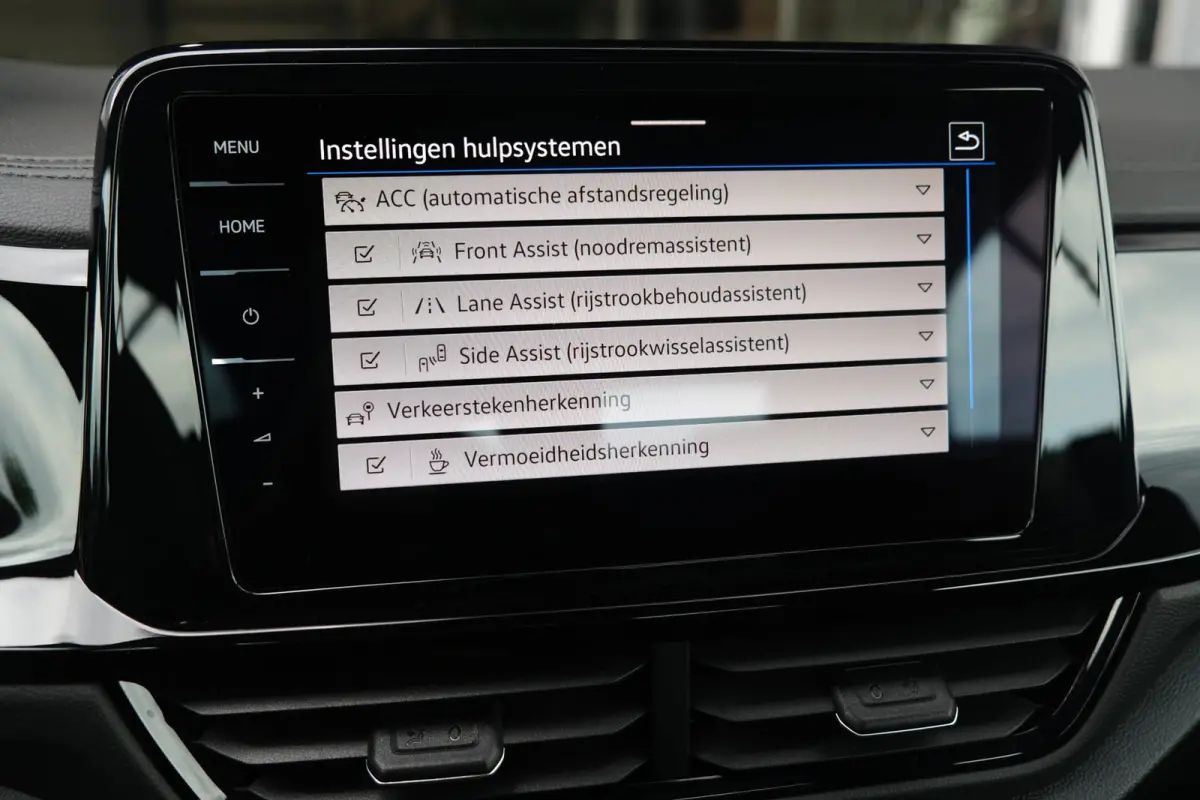 1.5 TSI 150PK 2x R-Line DSG Facelift IQ Matrix Beats Keyless ACC Virtual Navi