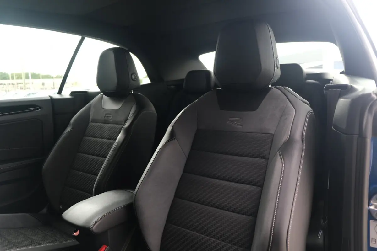 1.5 TSI 150PK 2x R-Line DSG Facelift IQ Matrix Beats Keyless ACC Virtual Navi