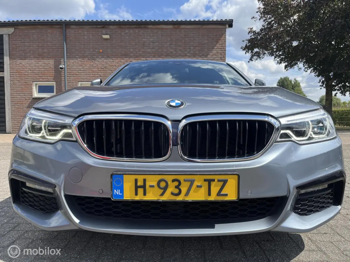 520i High Executive Edition M-Sport I Glasdak I Head-Up I HiFi