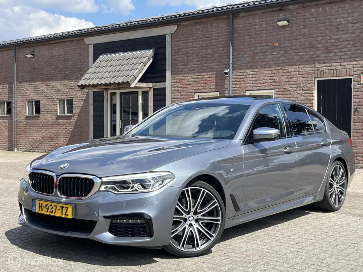 520i High Executive Edition M-Sport I Glasdak I Head-Up I HiFi