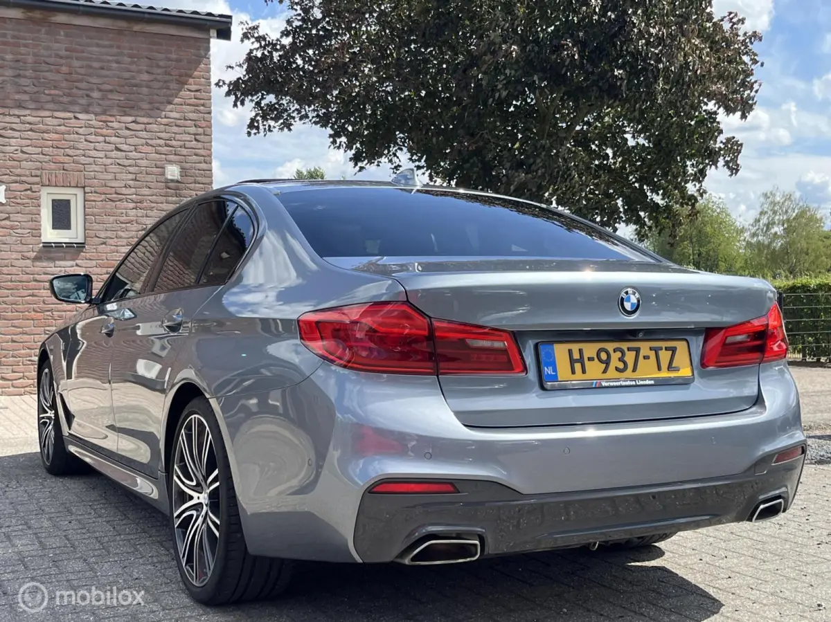 520i High Executive Edition M-Sport I Glasdak I Head-Up I HiFi