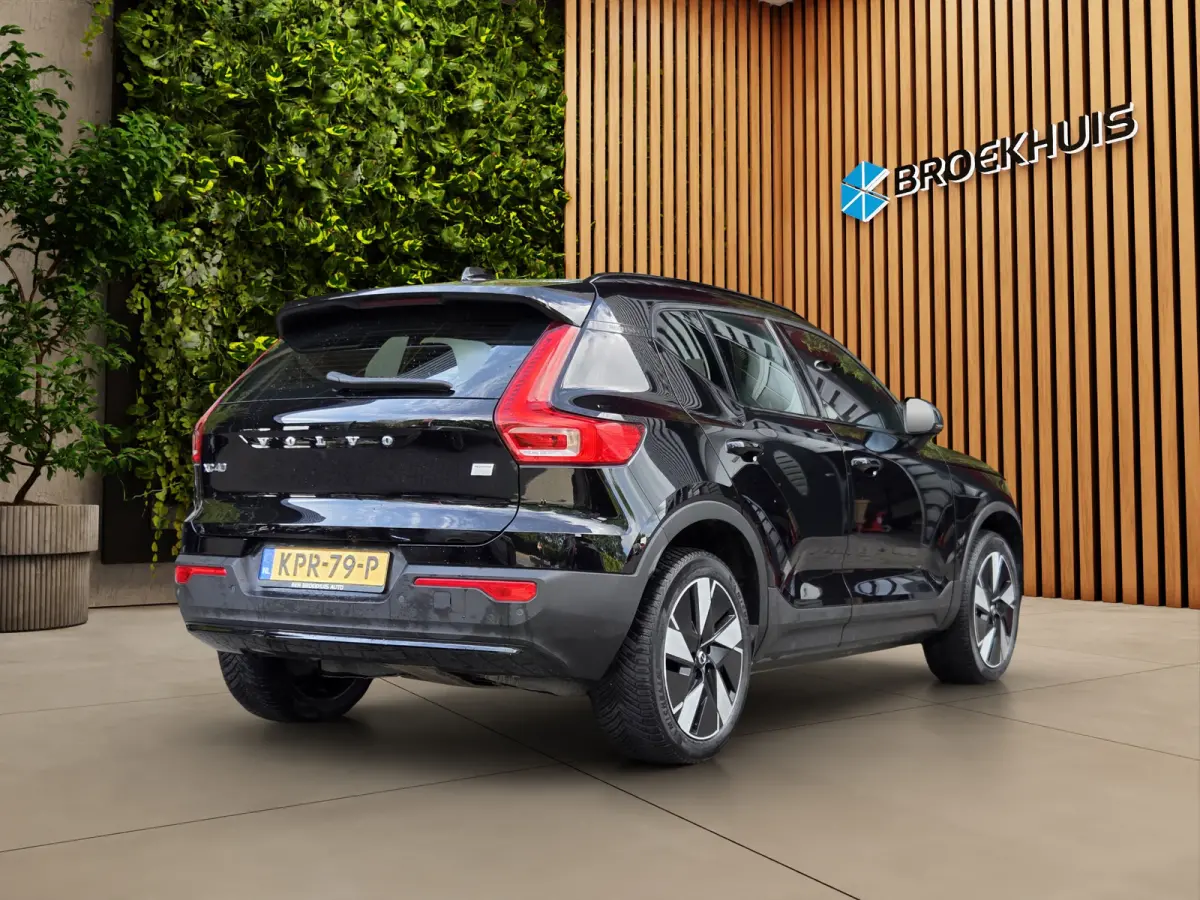 EX40 Single Motor Essential 69 kWh | Camera | CarPlay | Draadloze lader | Google Navigatie
