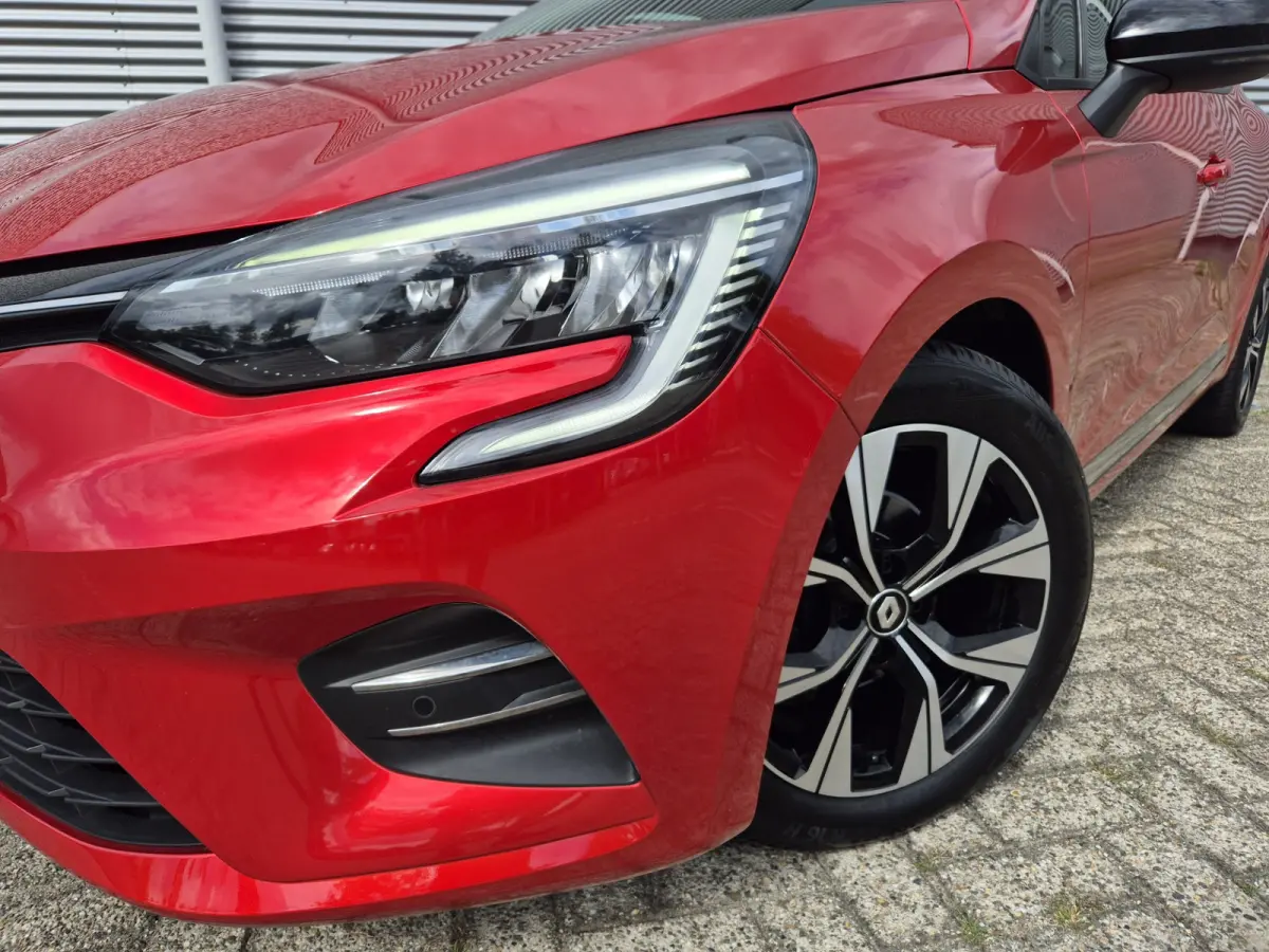 1.0 TCe 90 Automaat Techno,stoel/stuurverwarming,trekhaak,Navigatie,Carplay,Camera,parkcontrol,