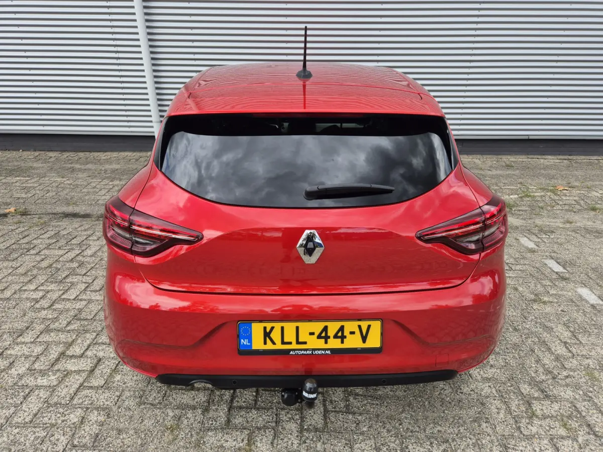 1.0 TCe 90 Automaat Techno,stoel/stuurverwarming,trekhaak,Navigatie,Carplay,Camera,parkcontrol,