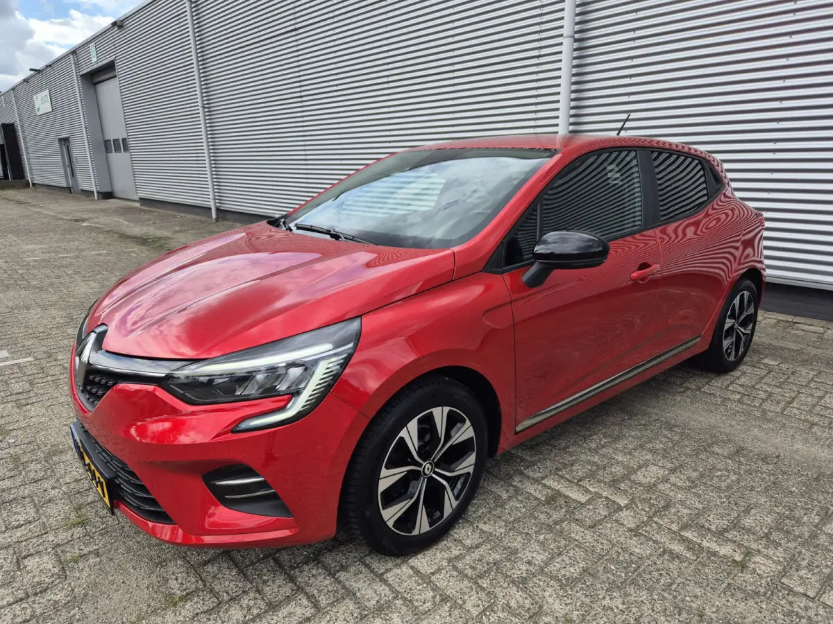 1.0 TCe 90 Automaat Techno,stoel/stuurverwarming,trekhaak,Navigatie,Carplay,Camera,parkcontrol,