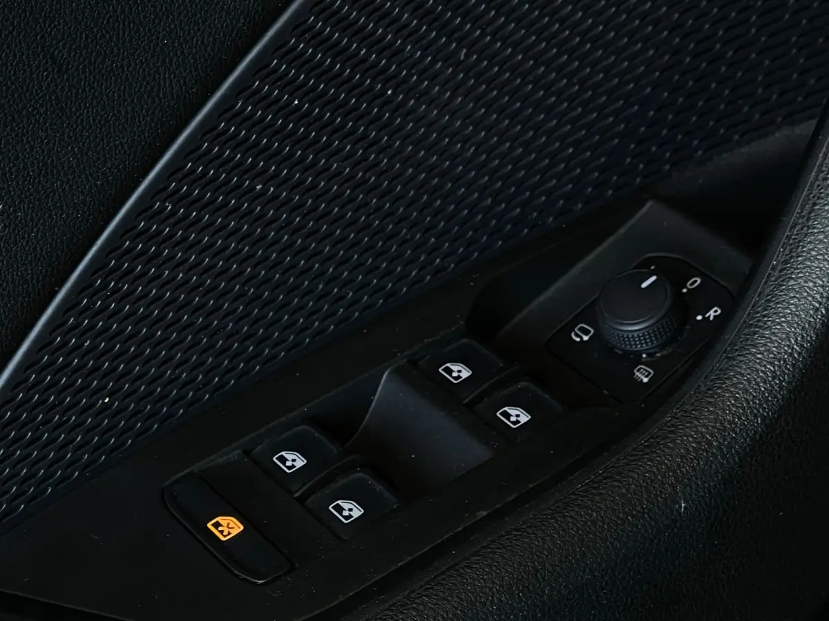 1.0 e-TSI DSG AUTOMAAT ORG NL DEALEROND 1EIG|VIRTUAL.COCKPIT|CARPLAY|STOELVRM|LANE.ASSIST|