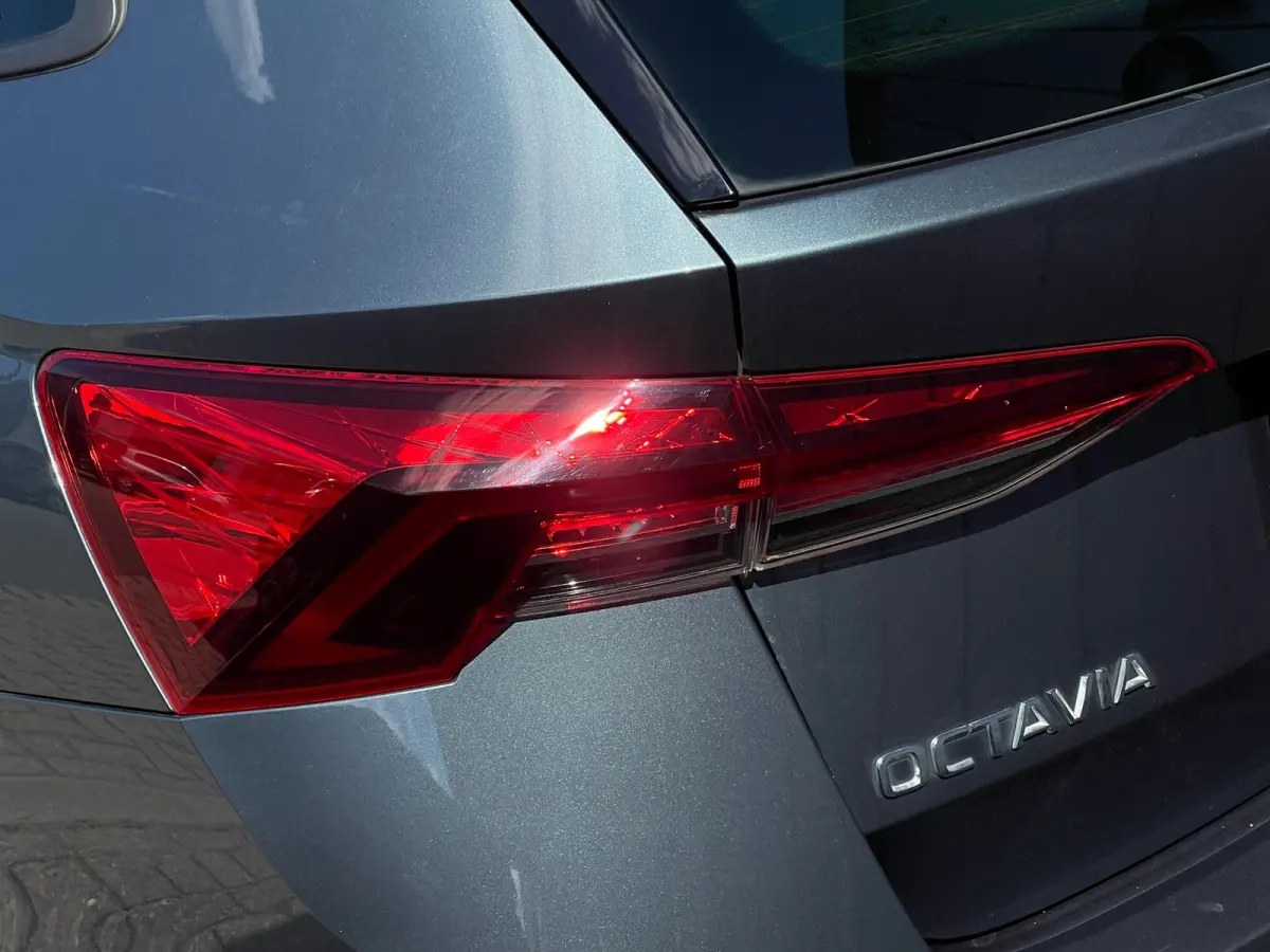 1.0 e-TSI DSG AUTOMAAT ORG NL DEALEROND 1EIG|VIRTUAL.COCKPIT|CARPLAY|STOELVRM|LANE.ASSIST|