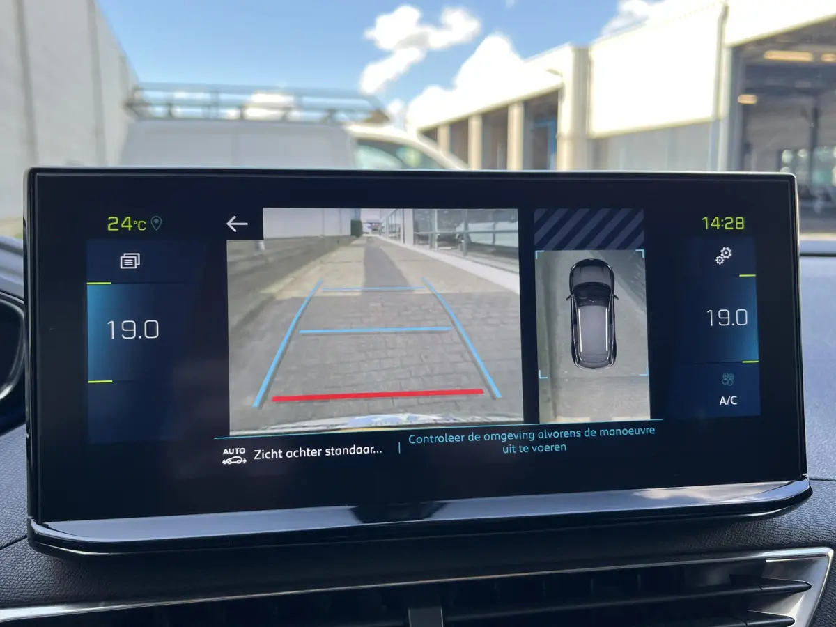 1.6 HYbrid 225 Allure 360 Camera / Navi / Apple Carplay