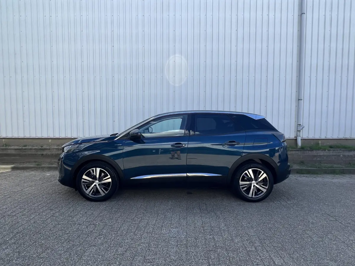 1.6 HYbrid 225 Allure 360 Camera / Navi / Apple Carplay